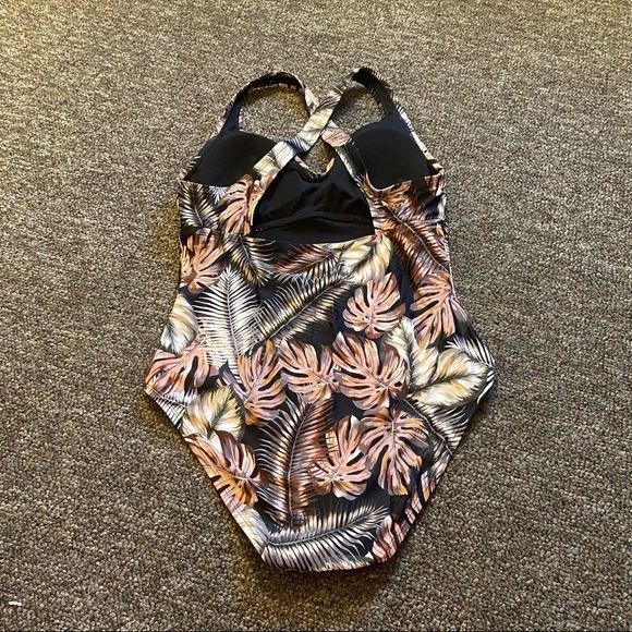 Hurley Women’s One Piece Swim Suit Size L Hurley Scattered‎ Palms NWOT - Picture 2 of 11